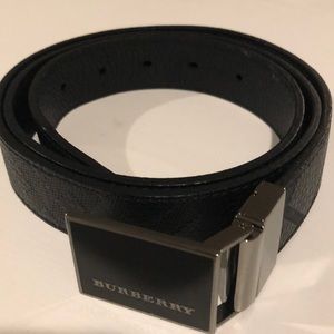 Men’s Burberry belt